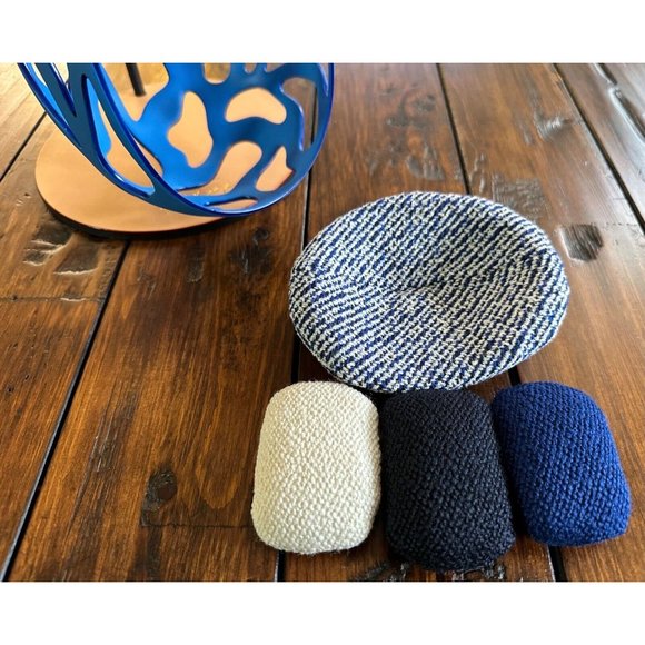 Louis Vuitton COCOON BY FERNANDO & HUMBERTO CAMPANA Miniature Chair in Blue - Picture 7 of 9